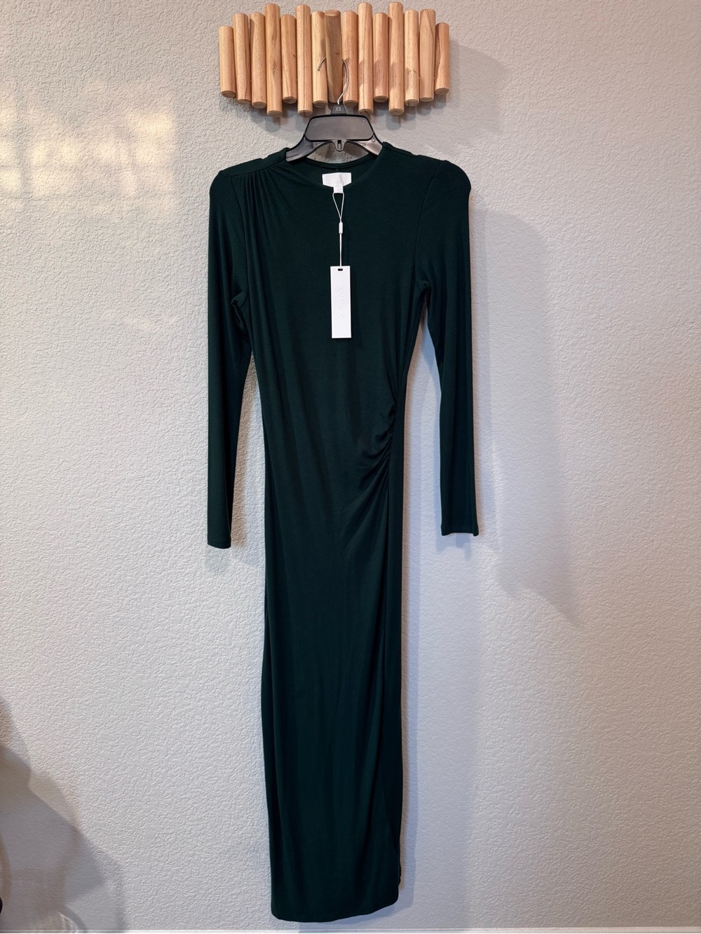 Elegant Dark Emerald Green Ruched Midi/Maxi Dress - Picture 2 of 9